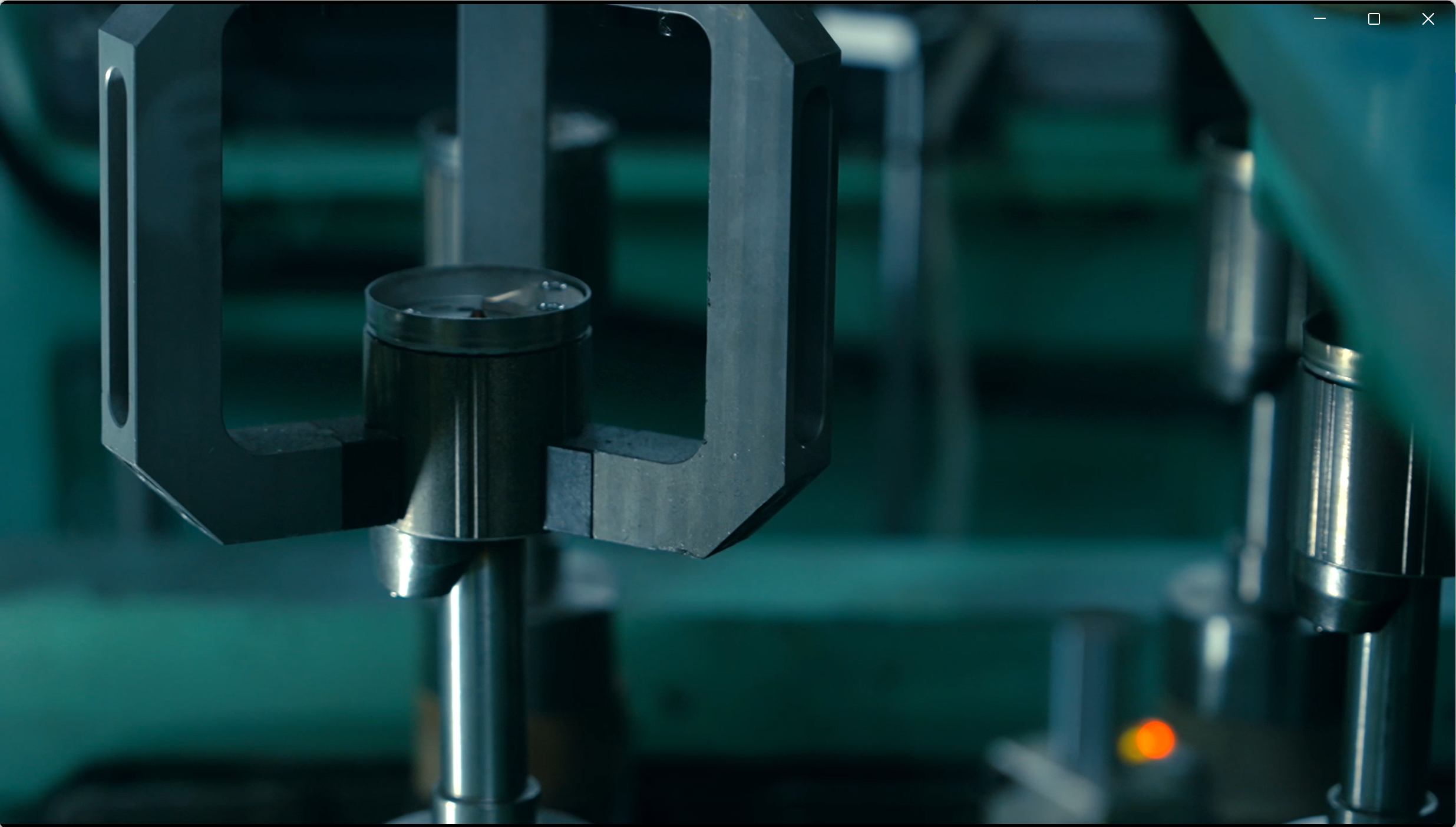 图片包含 绿色, 金属, 桌子, 铁

描述已自动生成